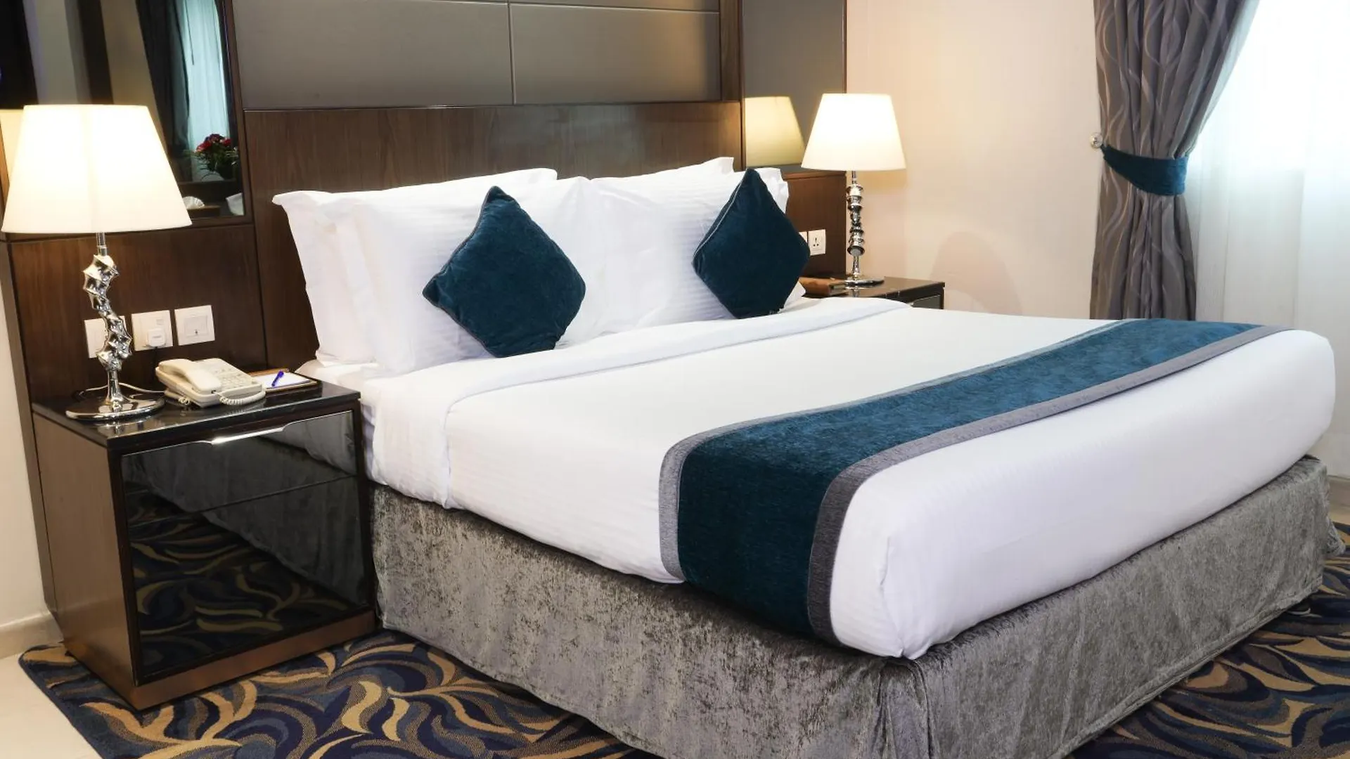 Omega Hotel Dubai